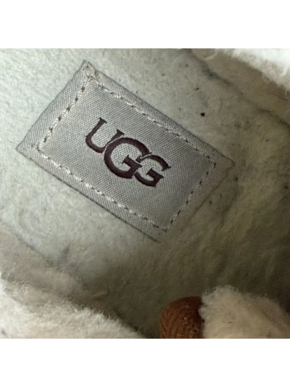UGG Neumel Suede Shearling Lined Chukka Boot Mens 10 Tan Lace Up Casual